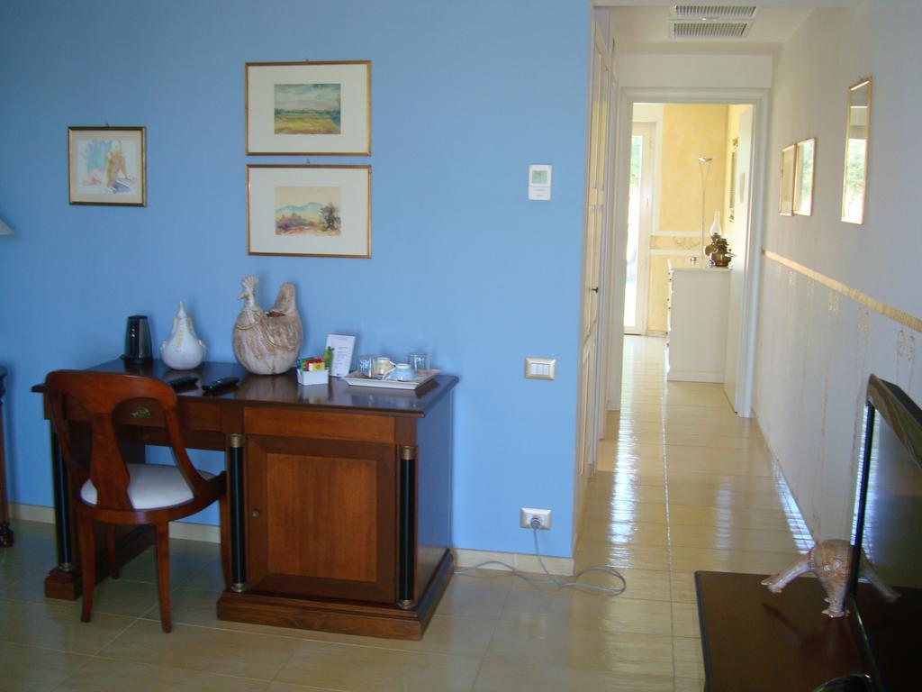Country Resort Capo Nieddu Santa Caterina Di Pittinuri  Szoba fotó