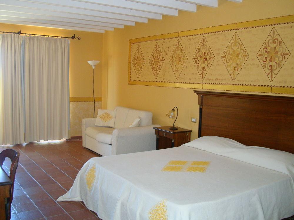 Country Resort Capo Nieddu Santa Caterina Di Pittinuri  Kültér fotó