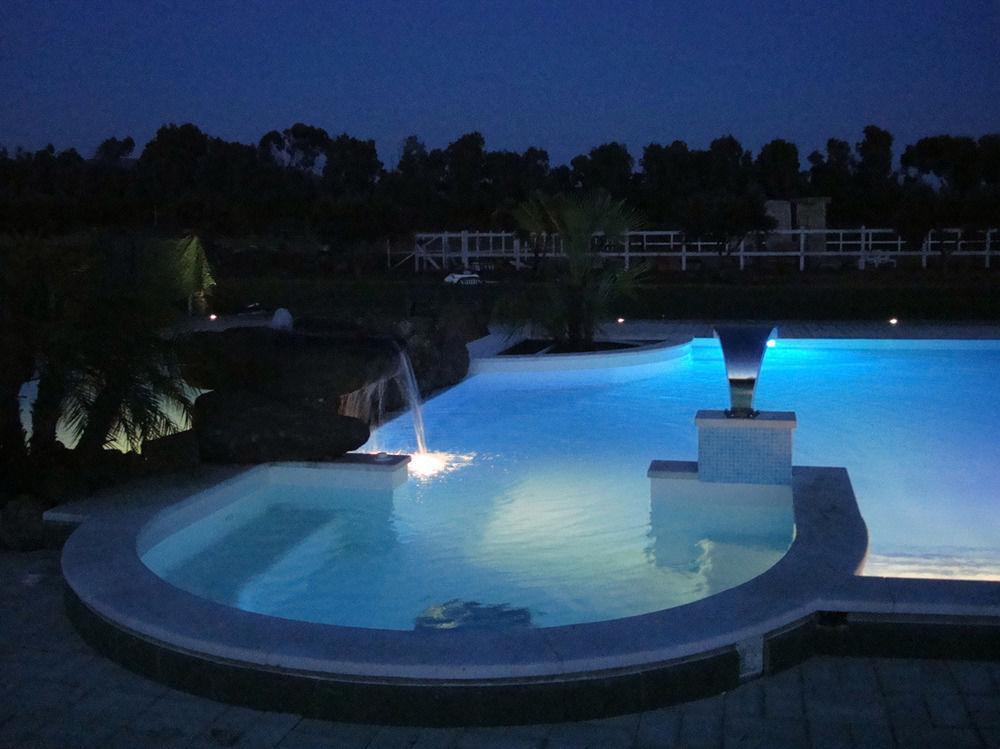 Country Resort Capo Nieddu Santa Caterina Di Pittinuri  Kültér fotó