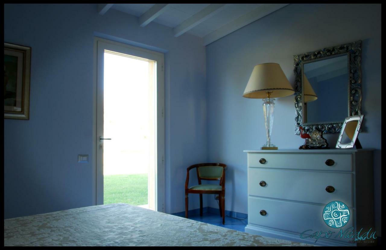 Country Resort Capo Nieddu Santa Caterina Di Pittinuri  Kültér fotó
