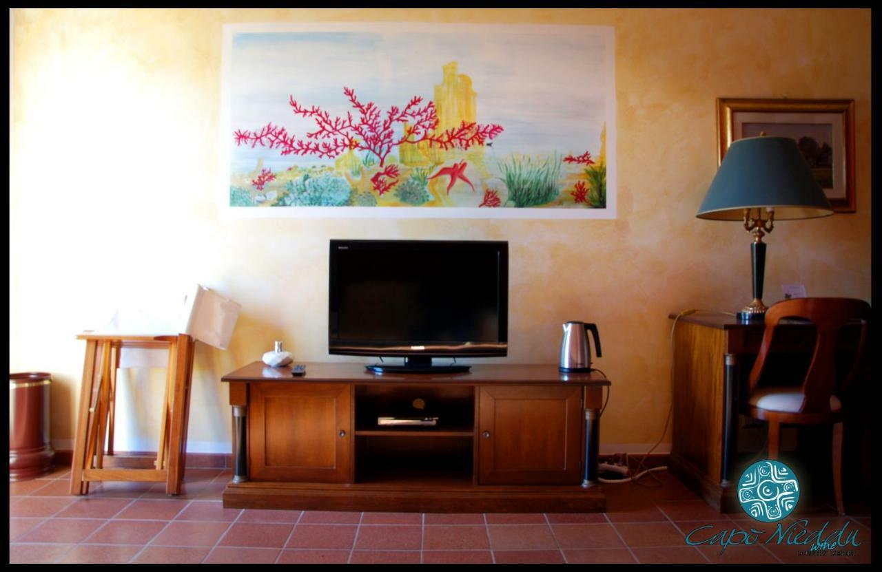 Country Resort Capo Nieddu Santa Caterina Di Pittinuri  Kültér fotó