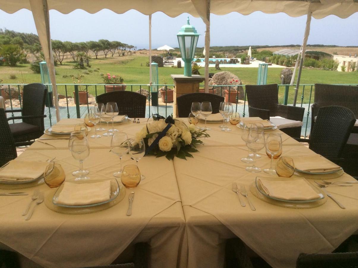 Country Resort Capo Nieddu Santa Caterina Di Pittinuri  Kültér fotó